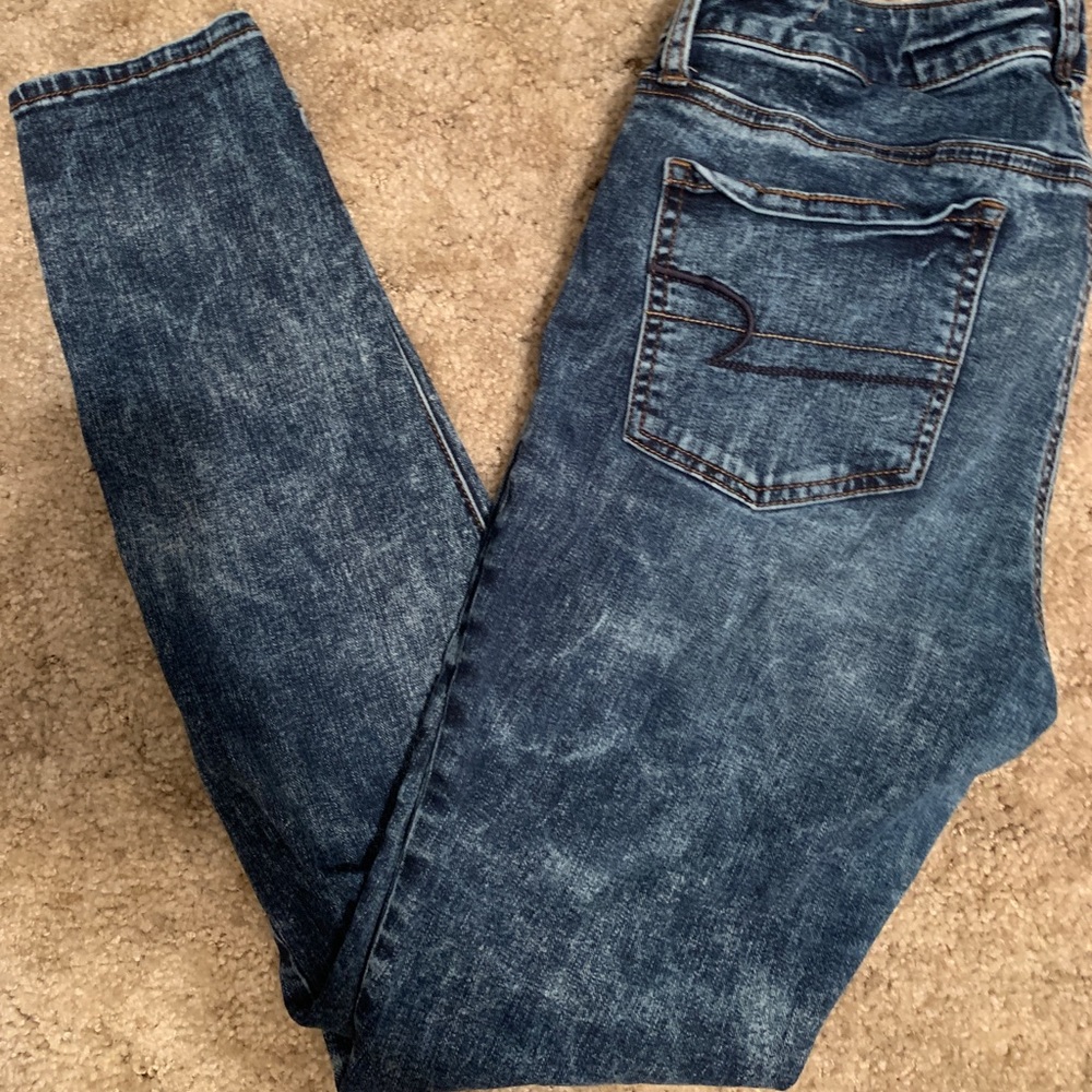 Acid Wash American Eagle Skinny Jeans